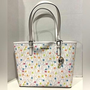 NEW! Michael Kors Jet Set Medium Carryall Tote Bag White/ Airplanes LAST ONE
